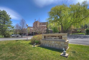 المنطقة المحيطة بالمنشأة