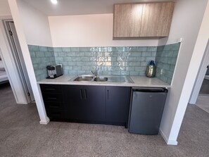 Microwave, oven, dishwasher, toaster