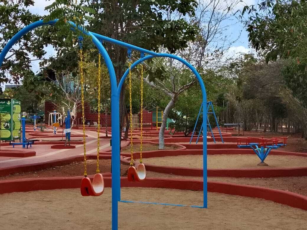 Children's play area - outdoor