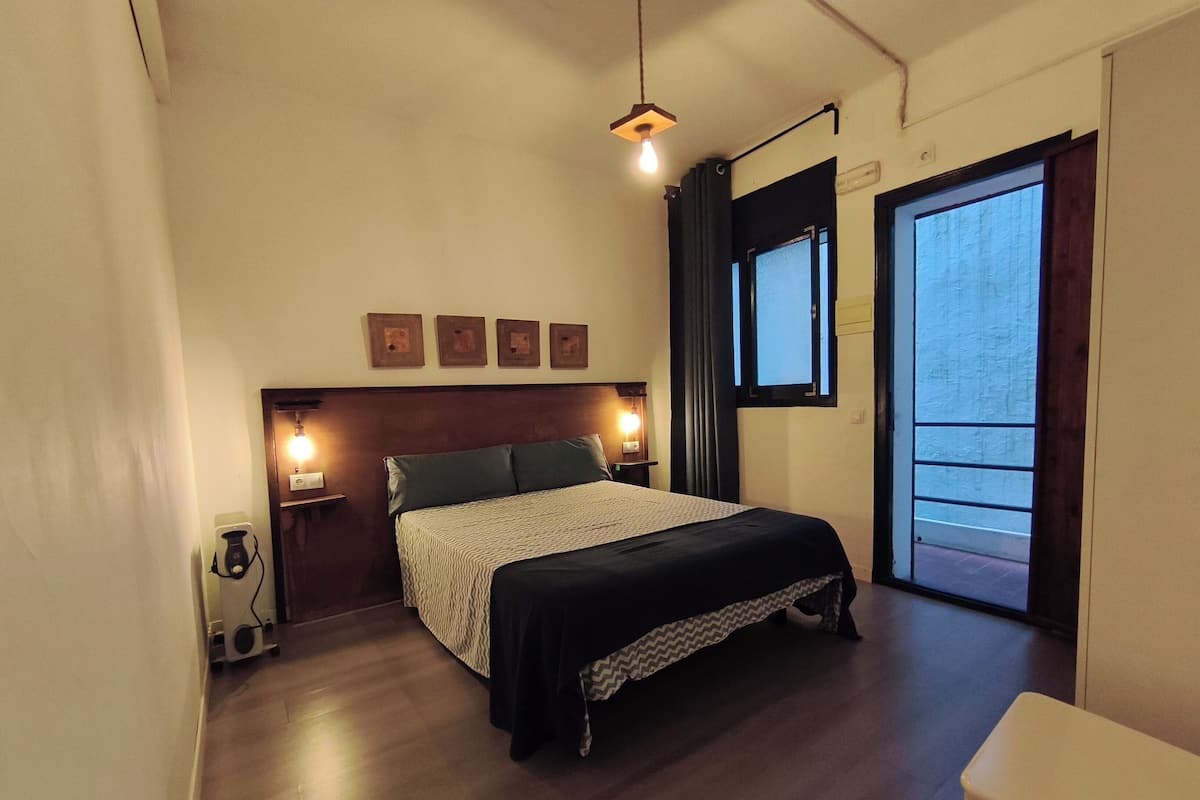 Perushuone | Ilmainen Wi-Fi, vuodevaatteet