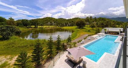 Ultra-Modern 6-Bedroom in GolfCourse PH6