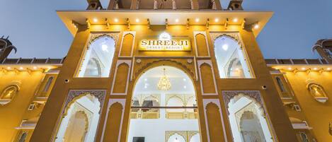 Overnatningsstedets facade