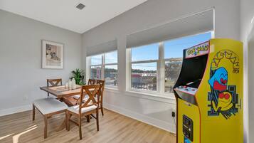 Huoneisto | 4 makuuhuonetta, internet