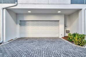 Apartment | 4 bedrooms, Internet