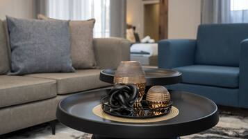 Studio Deluxe, balcon, vue ville | Coin séjour