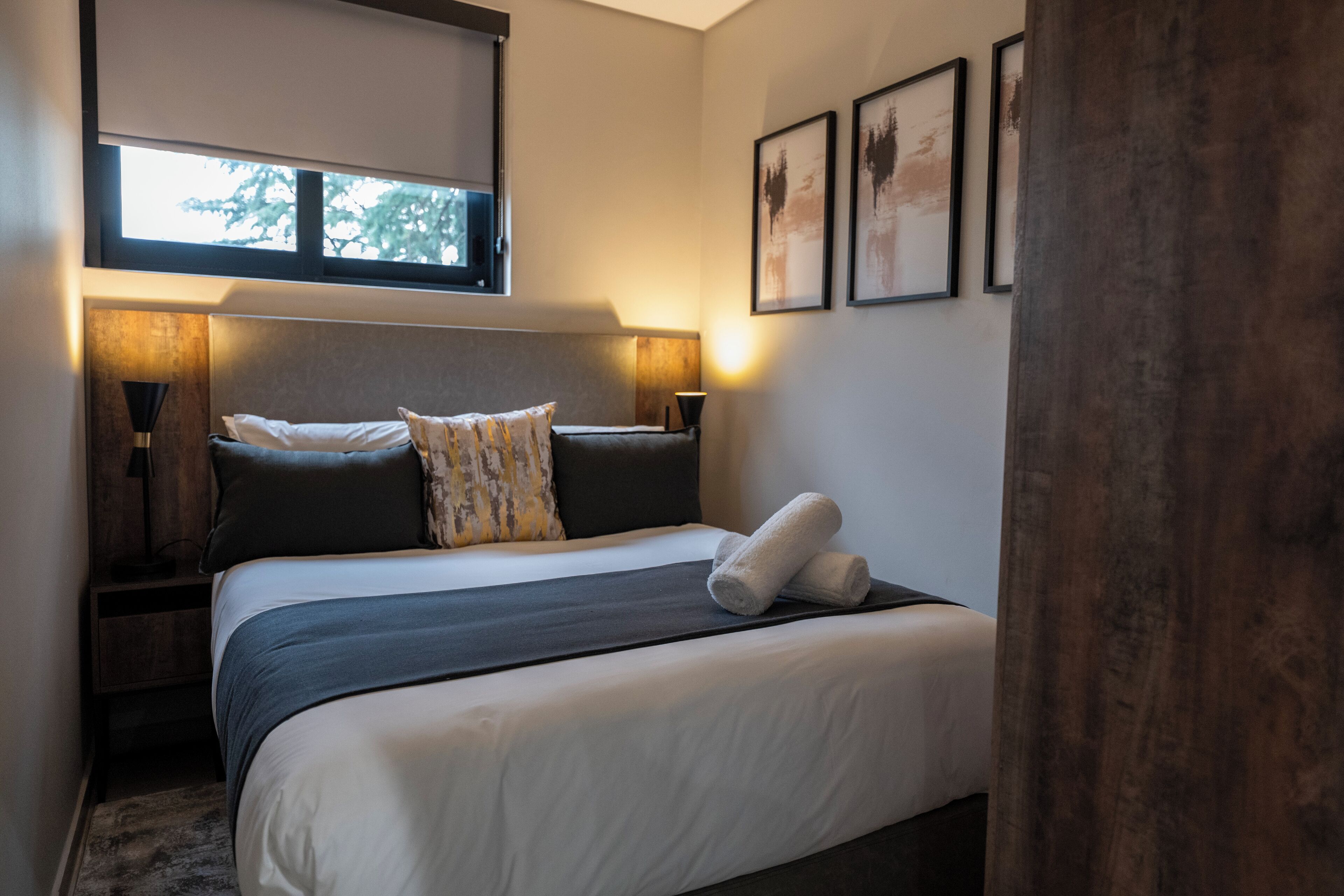 Coffres-forts dans les chambres, bureau