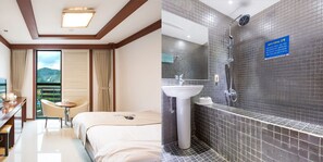 Phòng đôi Deluxe | Phòng tắm | Đồ dùng nhà tắm miễn phí, máy sấy tóc, áo choàng tắm, khăn tắm 