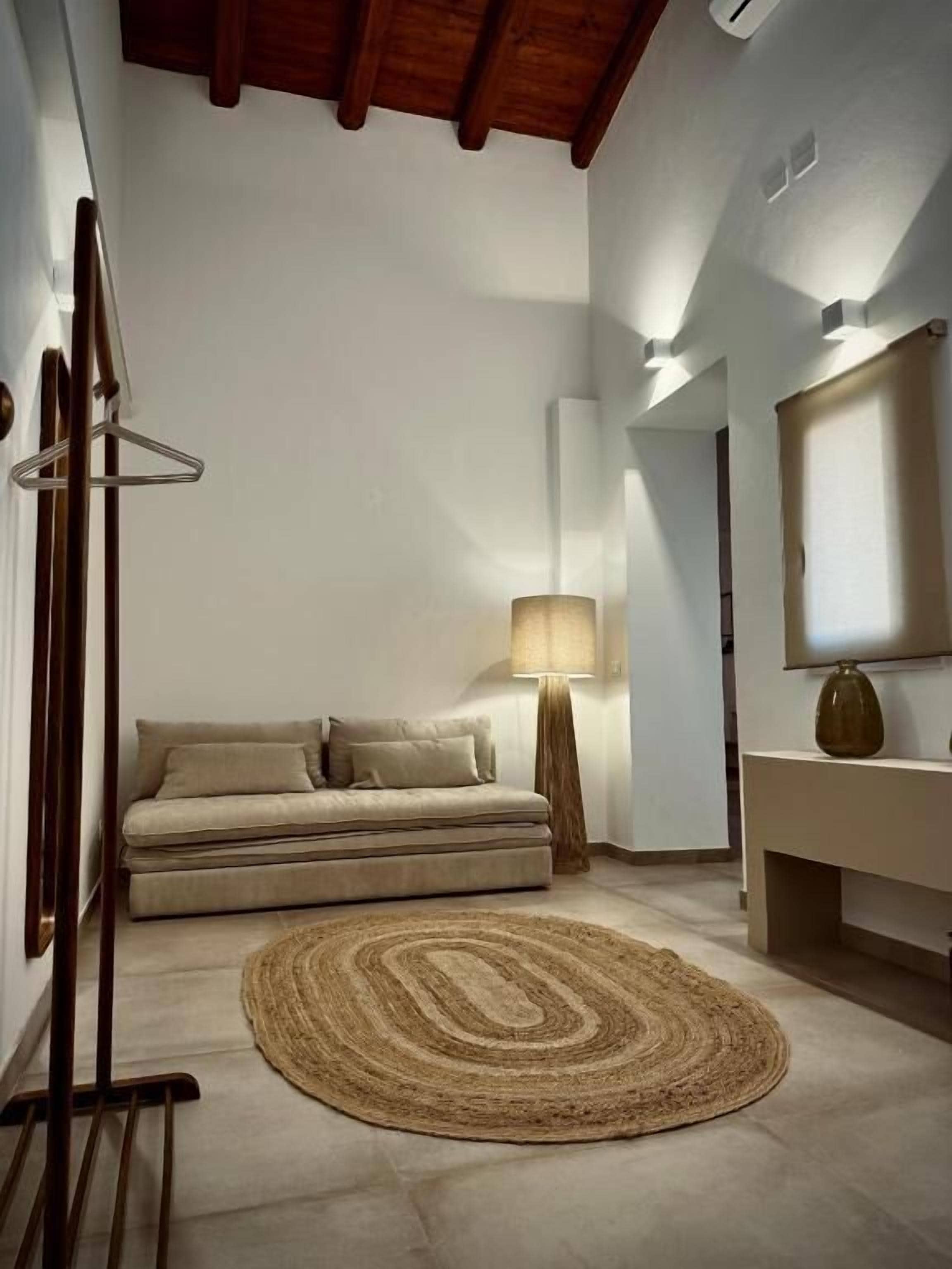 In-room safe, iron/ironing board, free WiFi