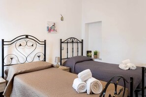 Spa - [Pool] AC| Private P | Garden | Wi-Fi | BBQ (Marinella)