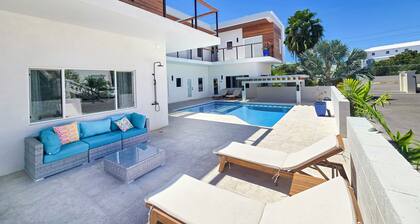 Modern Private Building w Pool & Gym, Studios + 3BR Units Central Provo