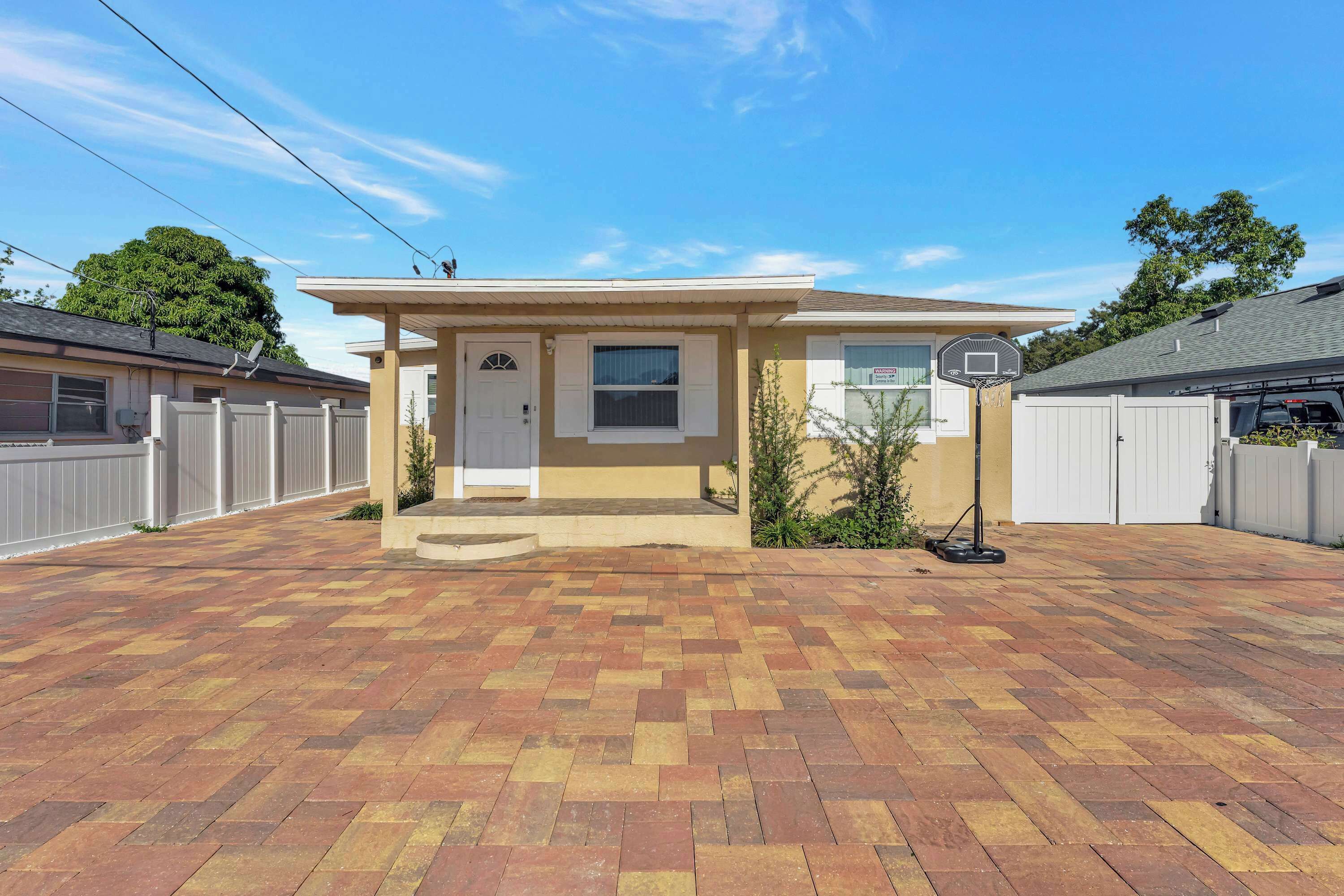 公寓, 无障碍 | 1 多间卧室、高速上网