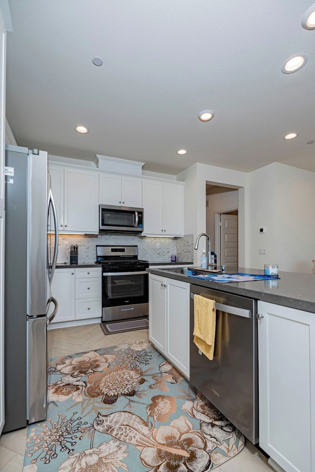 Apartment | 3 bedrooms, Internet