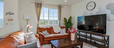 Apartment | 3 bedrooms, Internet