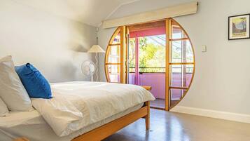 3 bedrooms, iron/ironing board, Internet, bed sheets