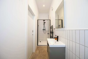 Imagen sin descripción, 5 de 24, botón