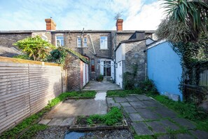 Exterior - Stylish and modern 1BD Apartment in East Wall (Dublin)