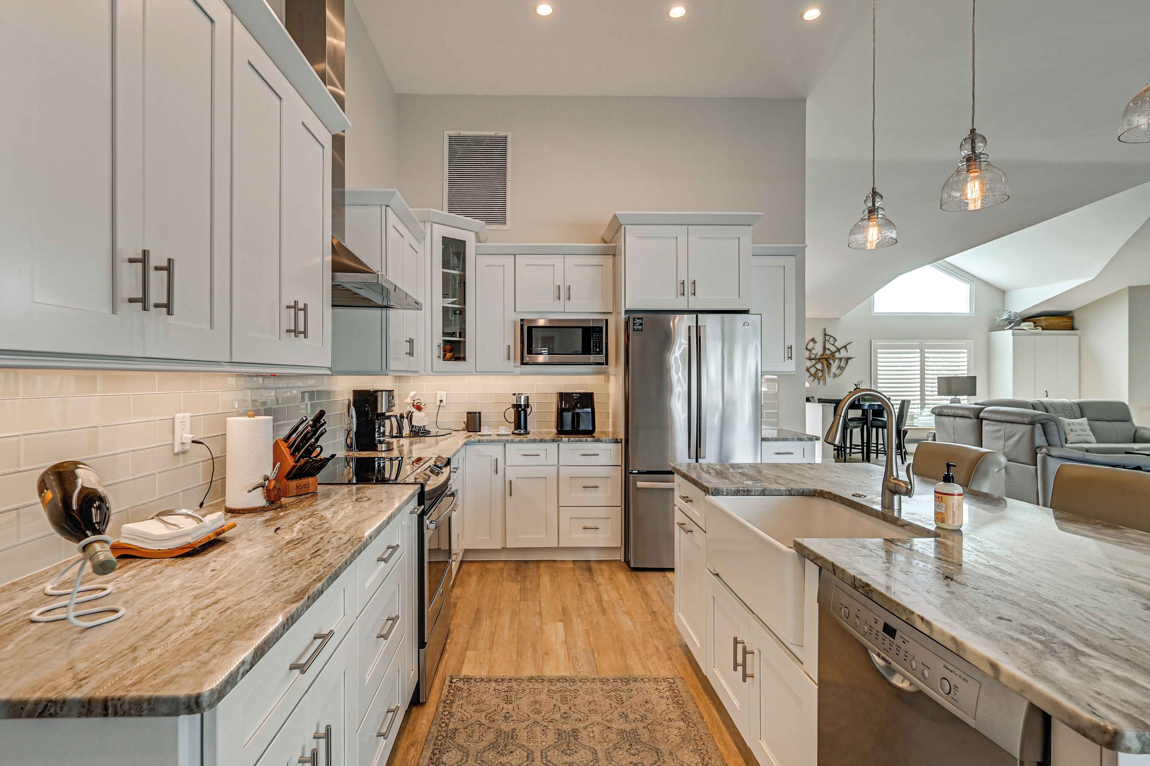 House (3 Bedrooms) | Interior