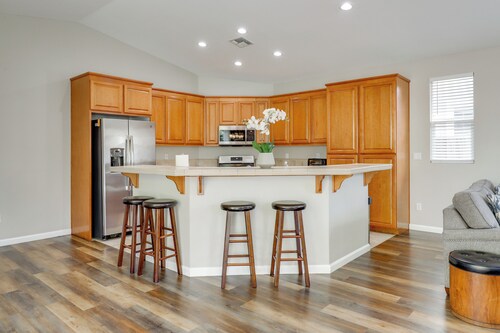 Quiet & Convenient! Santa Rosa Family Home w/ Yard