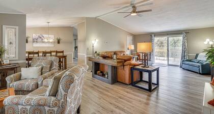 Boat Truman & Lake of the Ozarks: Country Getaway!