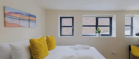 1 bedroom, iron/ironing board, internet, bed sheets