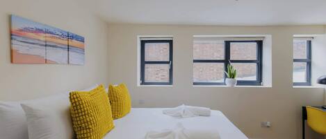 1 bedroom, iron/ironing board, Internet, bed sheets