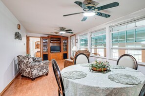 Hus (3 Bedrooms) | Innvendig