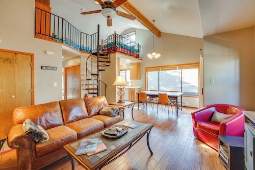 3 Blocks to Angel Fire Resort: Kid-friendly Condo