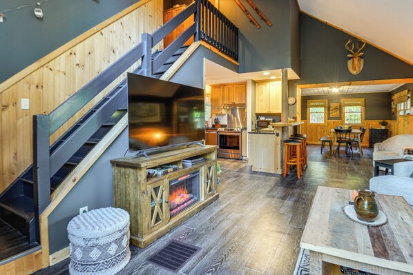 House (3 Bedrooms) | Interior