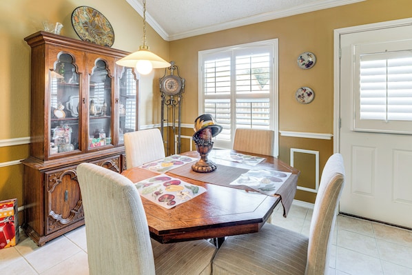 House (3 Bedrooms) | Interior - Family Home Near I-80 in Suburban Dallas Sidekick (Forney)