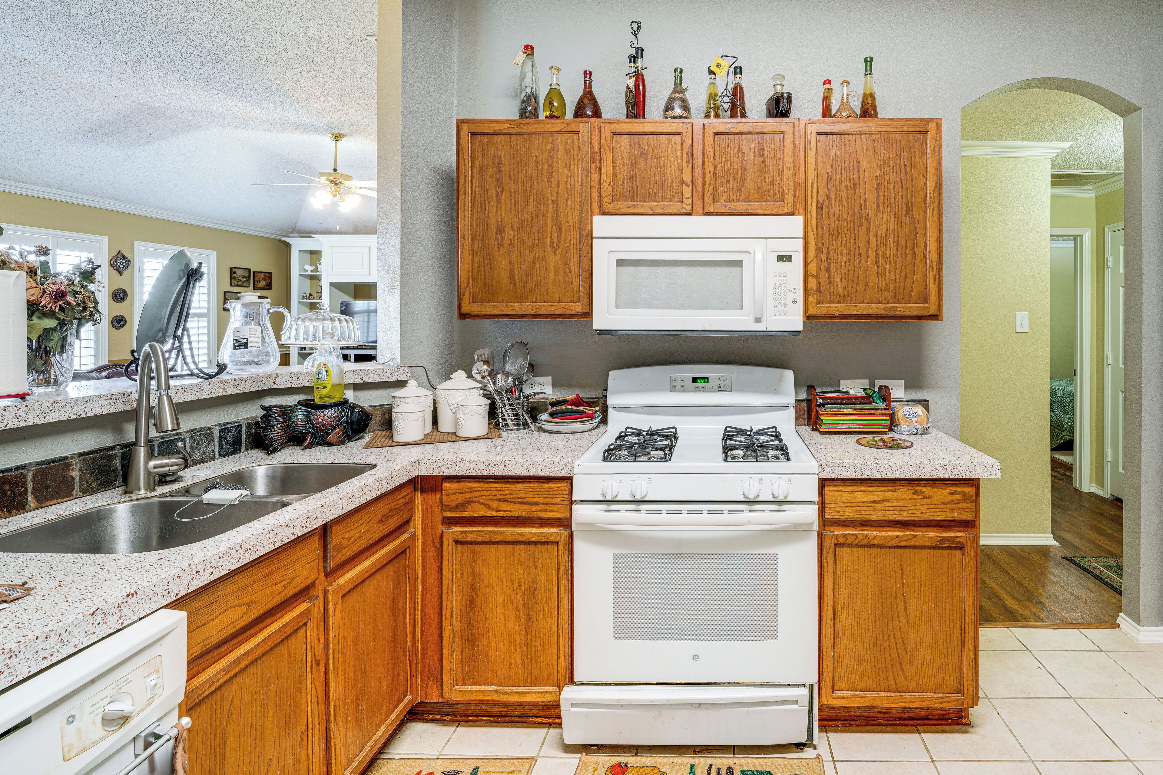 House (3 Bedrooms) | Interior