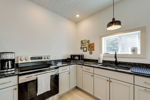 Rumah (2 Bedrooms) | Interior