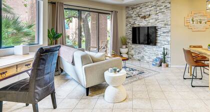3 Mi to Sabino Canyon: Condo w/ Resort Perks!