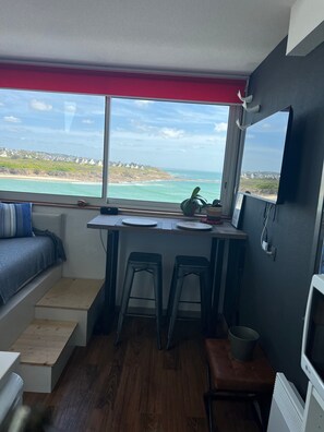 Interior - 'Duplex Sea View' Apartment – Parking – WiFi (Audierne)