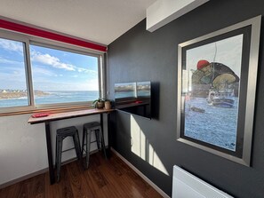 Interior - 'Duplex Sea View' Apartment - Parking - WiFi (Audierne)