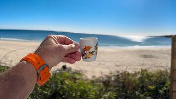Una playa cerca