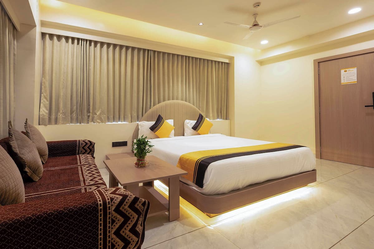 Deluxe-Doppelzimmer | Schreibtisch, Bügeleisen/Bügelbrett