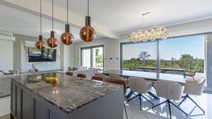 Dining - Villa Jasena by Villas Guide (Galižana)