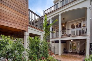 Exterior detail - The Impecable Peacock, Garden Suite (Savannah)