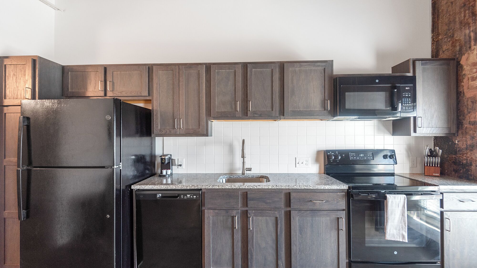 Căn hộ, 1 phòng ngủ (1 Bedroom) | Bếp riêng | Tủ lạnh, dụng cụ pha cà phê/trà 