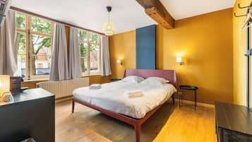 Lits bébé (gratuits), Wi-Fi gratuit, draps fournis
