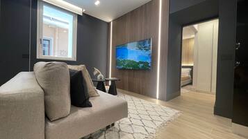 1 chambre, coffres-forts dans les chambres, fer et planche Ă repasser