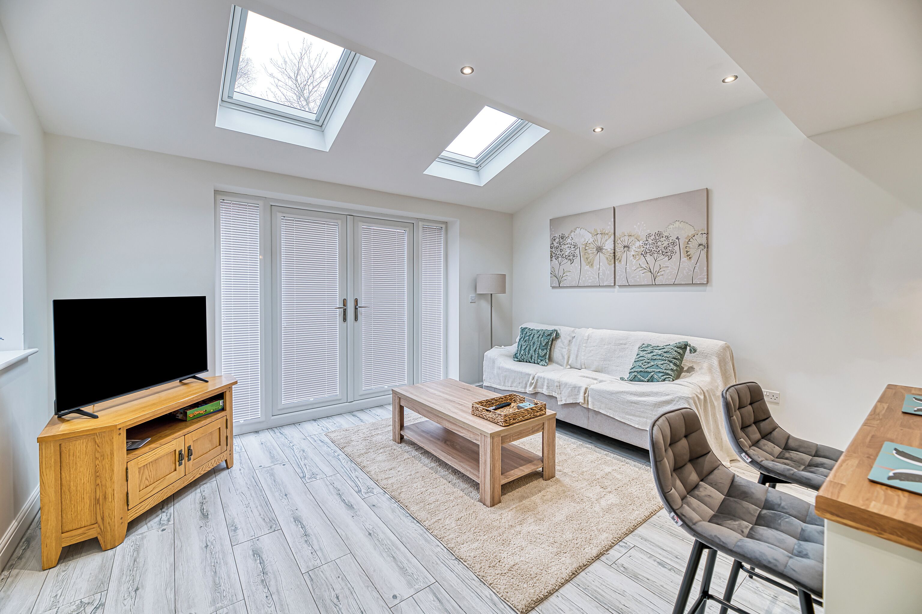 Standard Apartment, 1 Bedroom, Non Smoking | Living area