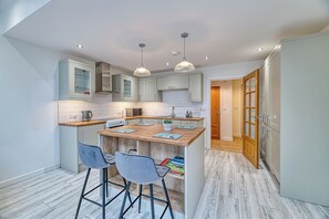 Standard Apartment, 1 Bedroom, Non Smoking | Private kitchen - One Bed in Guilden Sutton by Guestz (Guilden Sutton)