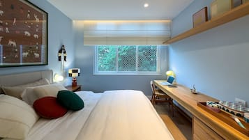 In-room safe, blackout curtains, iron/ironing board, free WiFi
