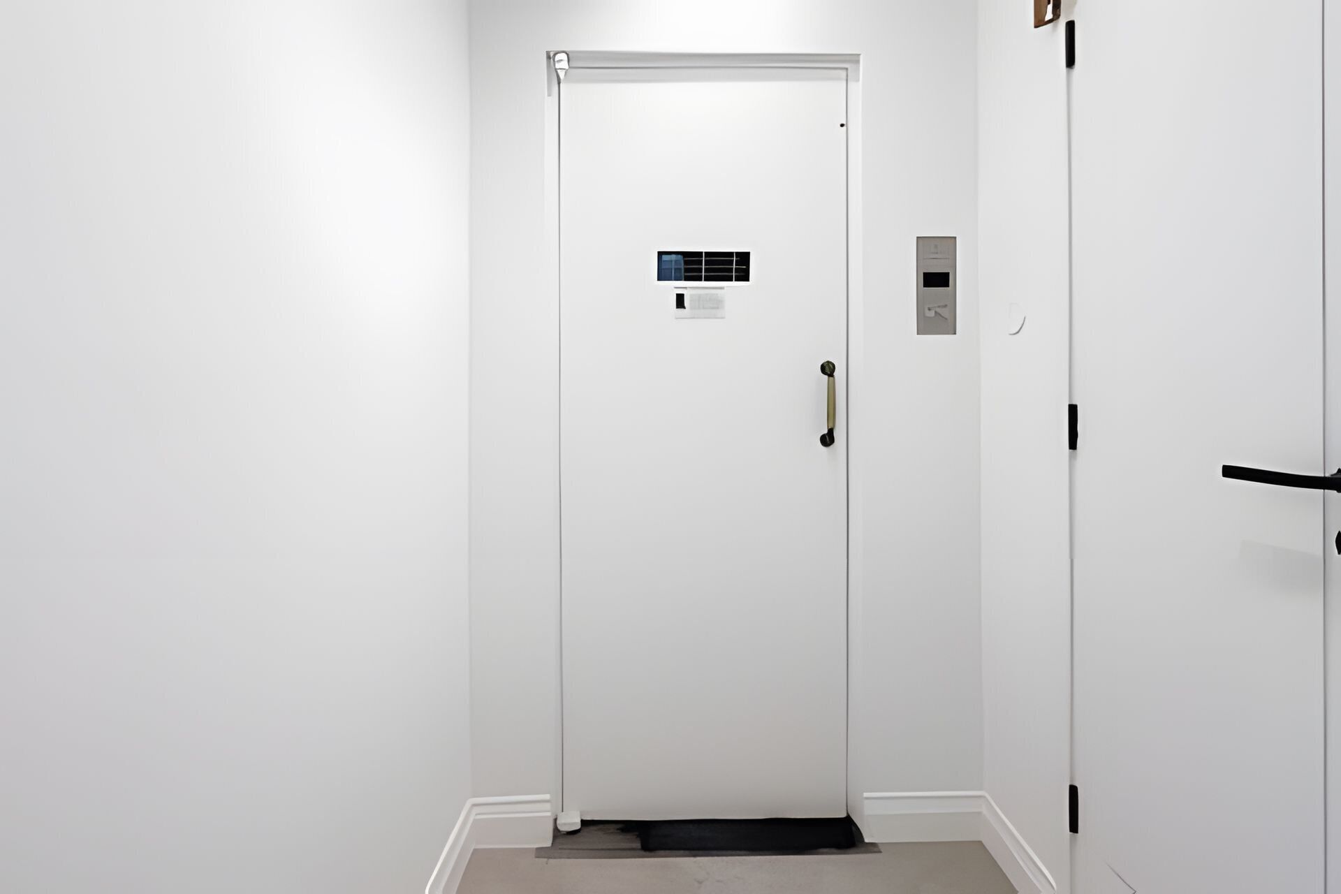 Basic Apartment | Interior