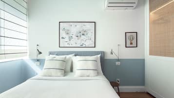 Basic Apartment | In-room safe, blackout curtains, iron/ironing board, free WiFi