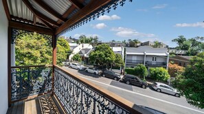 Property grounds - Luxury Paddington Terrace with Courtyard & Balcony (Paddington)