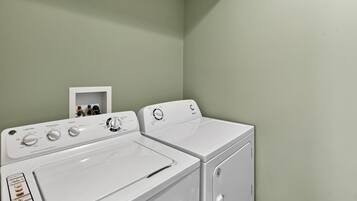 Casa, 4 habitaciones | Interior