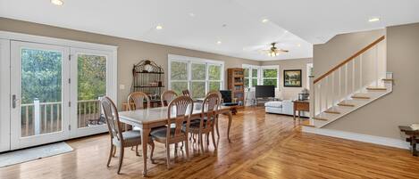 House, 4 Bedrooms | Interior