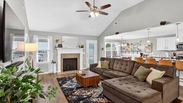 Rumah, 3 kamar tidur | Area keluarga | Smart TV dan layanan streaming